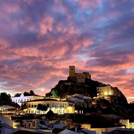 Luque Un Pueblo Con Encanto Esterno foto