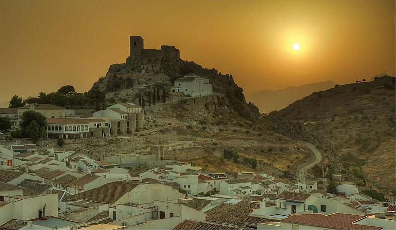 Luque Un Pueblo Con Encanto Esterno foto