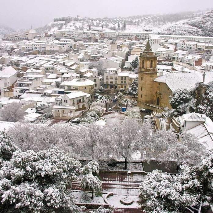 Luque Un Pueblo Con Encanto Esterno foto